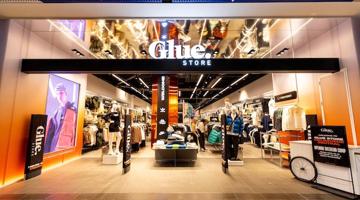 Glue Store Review: Unveiling the Trendsetting Fashion Haven